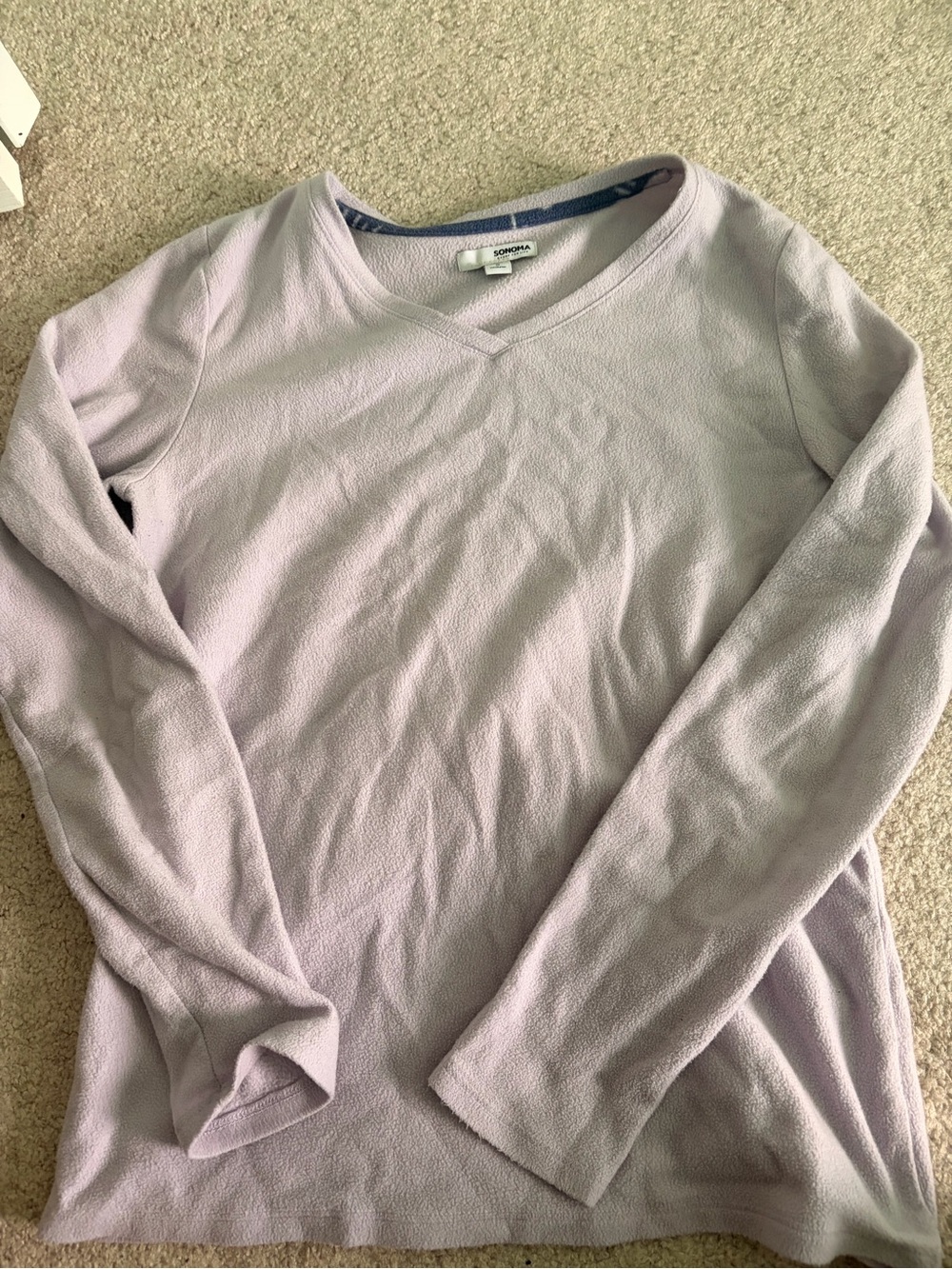 Sonoma V-Neck Fuzzy Sleep Shirt (size: s)